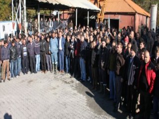 500 Madenciyi Ekmeğinden Ettiler!