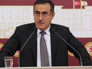İhsan Özkes: Söz Verdim Konuşamam