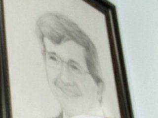 Olmayan Elleriyle Davutoğlu’nun Portresini Çizdi