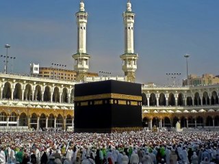 Suudiler, Kabe'deki Hatadan Döndü