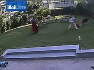 Köpekle Ölüm Kalım Savaşı