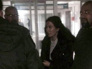 HDP'li iki belediyeye polis baskını!