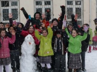 Vali'yi Şok Eden Tweet!