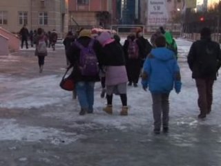 3 Gün Sonra İstanbul'da Ders Zili Çaldı