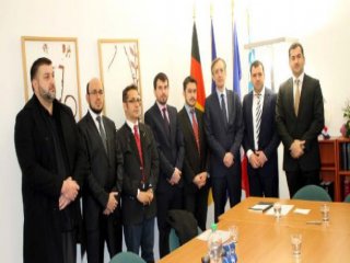 Münih'teki Müslümanlar’dan Saldırıya Tepki!