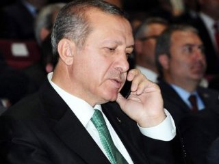 Erdoğan'dan Hollande'a Destek Telefonu!