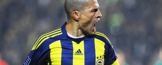Alex Sosyal Medyayı Salladı!F.Bahçeliler Coştu
