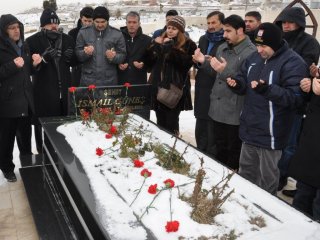 Meslektaşları İsmail Güneş’i Unutmadı