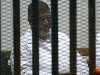 Mursi'nin Davası Ertelendi