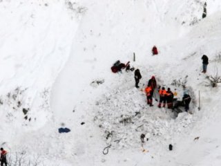 Dört İşçiden İkisinin Cesedine Ulaşıldı!