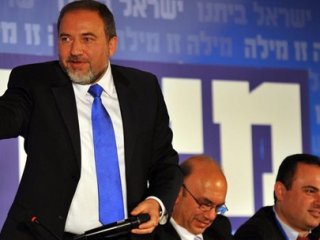 Liberman: Yalon Görevinde Başarısız