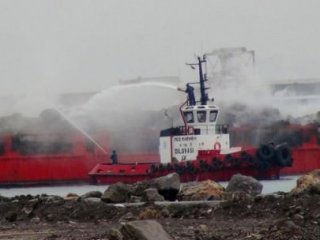 Yanan Gemide Patlama Riski