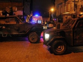 Cizre'de Bir Eve El Bombası Atıldı!