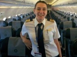 11 Yıl Muhabirlik Yaptı Şimdi  Pilot Oldu