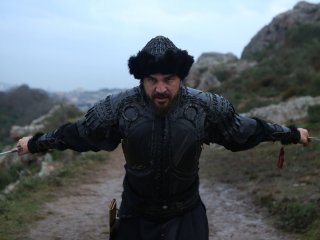 Düşman Her Yerde