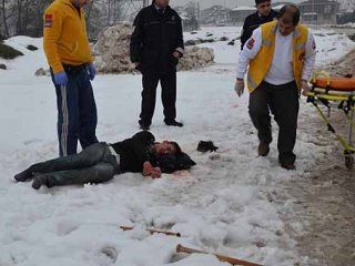 Beyzbol Sopasıyla Öldüresiye Dövdü