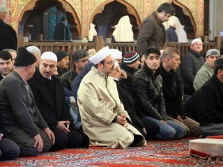 Peygamberimize Mahcubuz