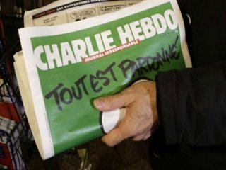 AÜ'de Çirkin Girişim!