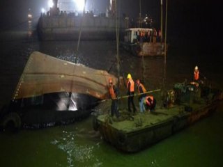 Çin'de 21 Kişinin Cesedine Ulaşıldı