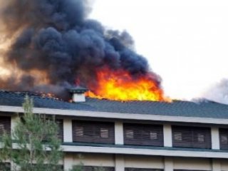 5 Yıldızlı Otel Cayır Cayır Yandı