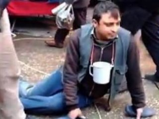 Dilencinin Sahtekarlığını Zabıta Ortaya Çıkardı