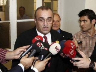 Abdurrahim Albayrak Hastanelik Oldu