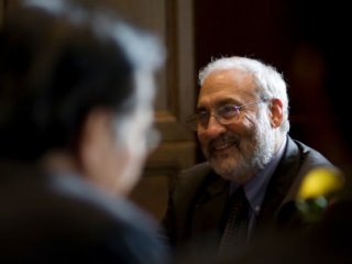 Nobel Ödüllü Ekonomistten Erdoğan'a Destek