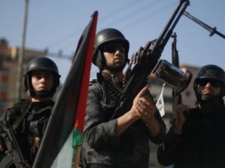 İran'dan Tehdit: Onları Silahlandıracağız