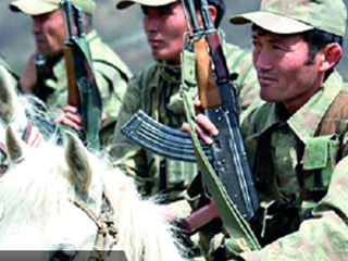 At Sırtında PKK'ya Karşı Savaşıyorlar