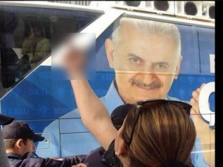 O Hareketi Yapan İzmirli'nin Cezası Verildi!