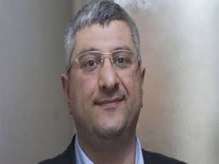 Zaman Yazarı O Karikatüre Sahip Çıktı