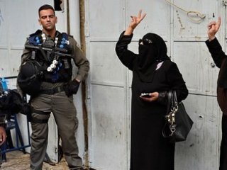 Yahudi sürücü 5 yaşındaki kızı ezdi