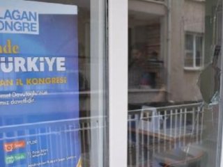 AK Parti Binasına Saldırı