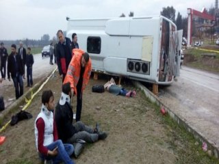 Hatay'da Feci Kaza: 2 Ölü, 15 Yaralı