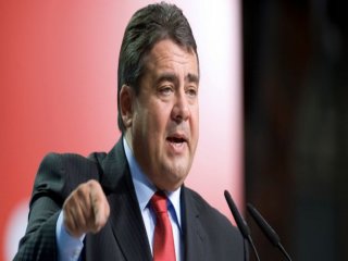 Almanya'dan Yunanistan'a şok!