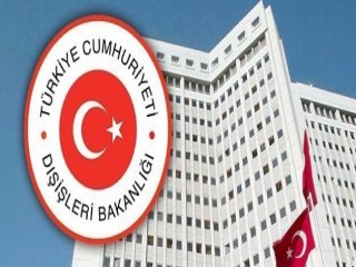 Dışişleri Ajandasında Fotoğraf Skandalı