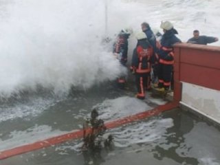 Lodos Türkiye'yi Yıktı Geçti: 9 Ölü