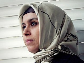 Erkek­ler: Mo­dern Ça­ğın Kö­le­le­ri"