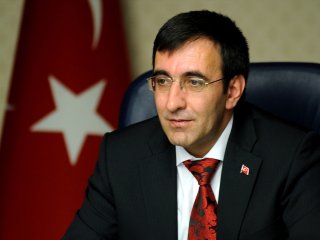 Yılmaz: Petrolün Düşmesi Çok İyi Olacak