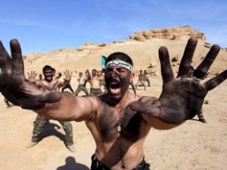 Çöl'de Eğitim Görüyorlar