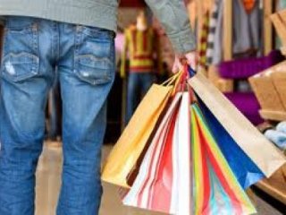 Türkler Plansız Alışveriş Yapıyor