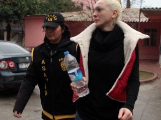 Adana'da Fuhuş Çetesi Çökertildi