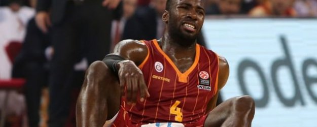 Aslan Son Saniyede Yıkıldı!