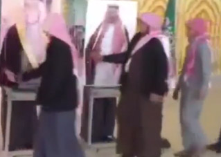 Cahiliyeyi görmek isteyen Suud’a gitsin!