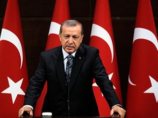 Erdoğan’dan Dünya Gençliğine Örnek Slogan