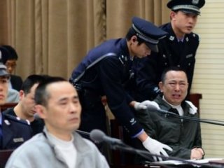 Çinli Milyarder İdam Edildi