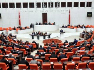 Ankara'da İstifalar Peş Peşe Geliyor