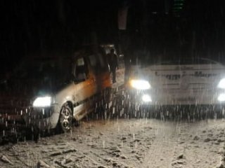 Ulaşım Güçlükle Sağlanıyor!