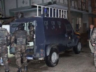 Adana'da Şafak Operasyonu