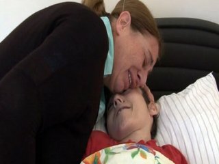 AK Parti'den Yardım İstiyor